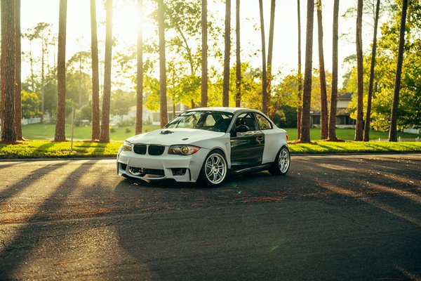 Stickers pour moto Kawasaki : conseils pour les mettre en évidence