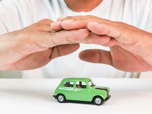 Assurance auto : quand l'assureur peut-il demander une résiliation du contrat ?